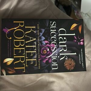 dark succession kate robert